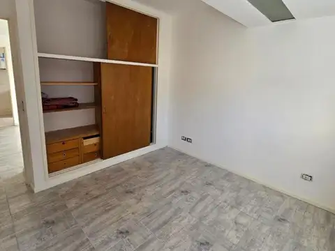 Departamento en Alquiler en Microcentro, $ 550.000