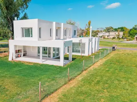 Casa en Venta en Manuel Alberti, USD 653.000