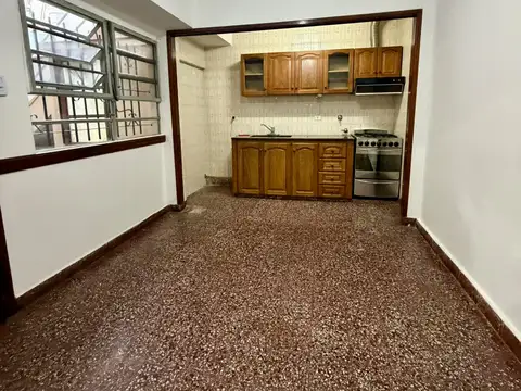 Depto Tipo Casa en Alquiler de 2 dormitorios