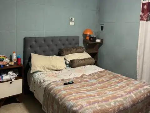 DORREGO  5857 B - CASA 2 DORMITORIOS  -  CON COCHERA  -