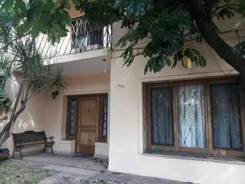 Casa en Alquiler de 5 dormitorios