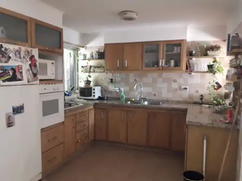 Casa - Alquiler - Argentina, Ciudad Jardín Lomas del Palomar - Aviador Pluschow 6100