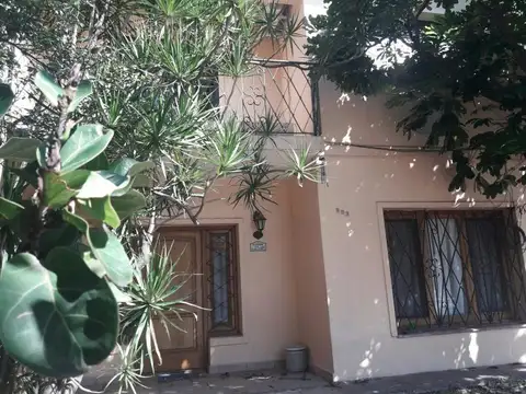 Casa en Alquiler en Ciudad Jardin Del Palomar, $ 1.650.000