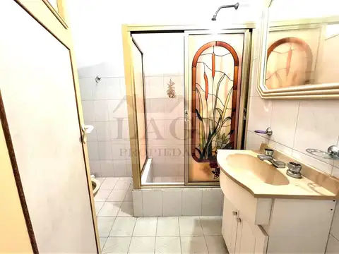 Depto Tipo Casa en Venta 45 años