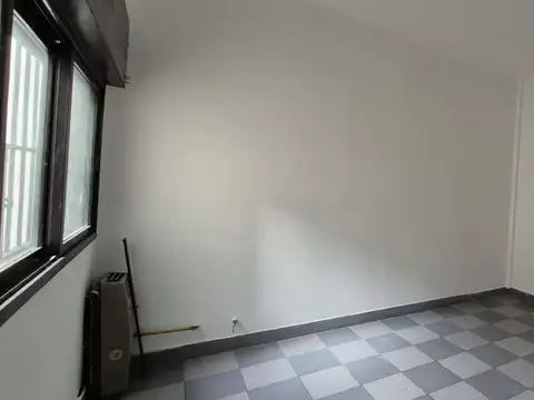 Depto Tipo Casa en Alquiler de 2 dormitorios