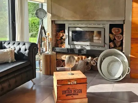 Casa en Venta en Berazategui, USD 205.000