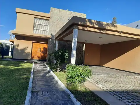 VENTA CASA BARRIO PRIVADO LA JOAQUINA