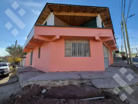 En Venta | Casa   Salón Comercial | B° Gregorio Álvarez | Neuquén
