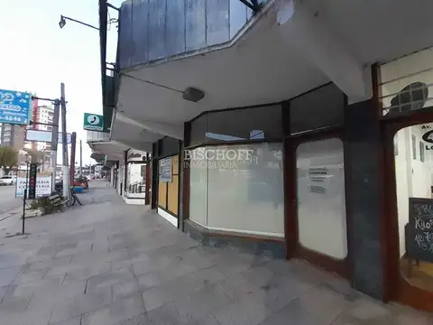 AVENIDA BUENOS AIRES ENTRE PASEO 101 Y AVENIDA 5