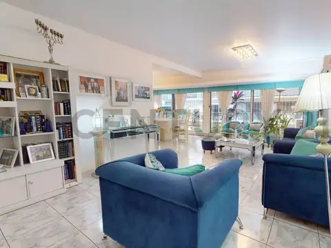 Departamento en Venta con cochera Larrea 1100, Recoleta