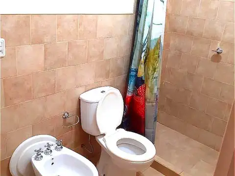 Depto Tipo Casa en Alquiler al Oeste