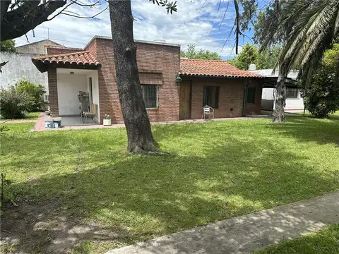 Casa en Venta en Turdera, USD 130.000