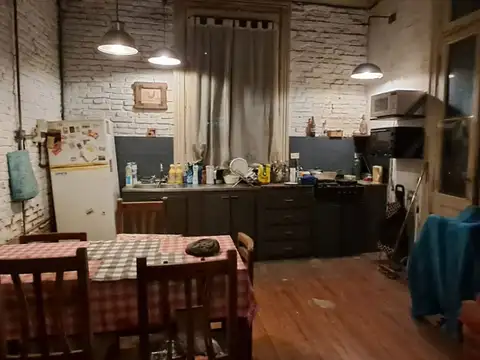 VENTA CASA LOTE PROPIO A REFACCIONAR V DEL PARQUE