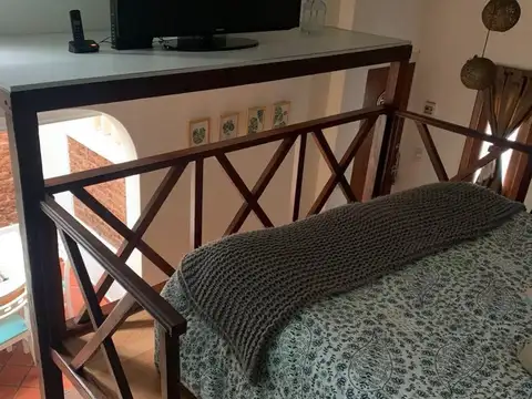 Depto Tipo Casa en Venta 56 años