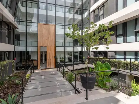Departamento en Alquiler en Barrio Parque Leloir, USD 700