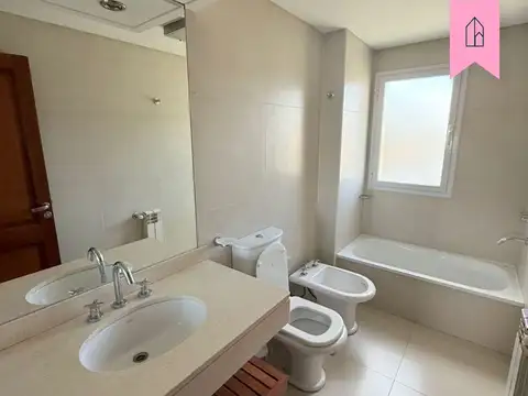 Departamento en Venta con 1 cocheras