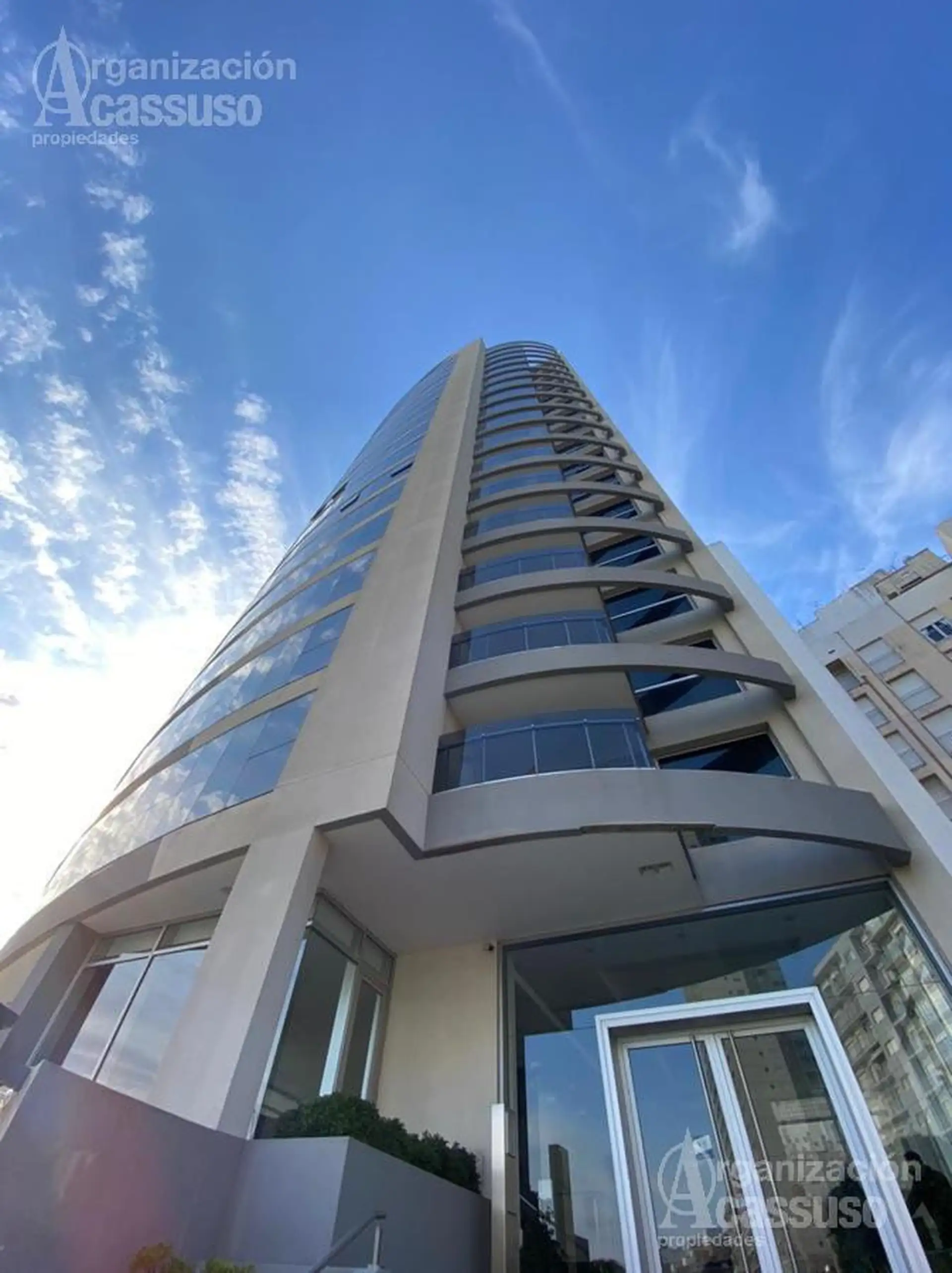 Depto 3 amb, 84m² con cochera doble — Edificio AQUA GÜEMES