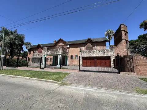 Casa en Venta en Quilmes Oeste, USD 299.000