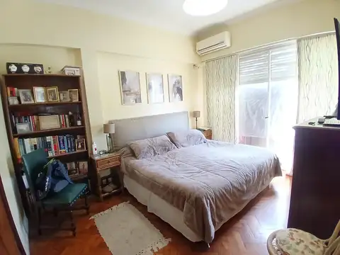 Depto Tipo Casa en Venta con 1 cocheras