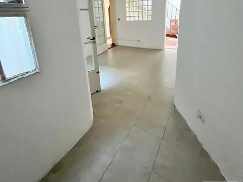 Bacacay 2200, Piso PB