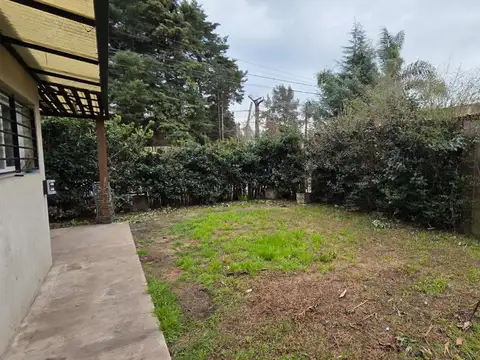 Casa en Alquiler en Los Robles del Monarca, $ 1.200.000