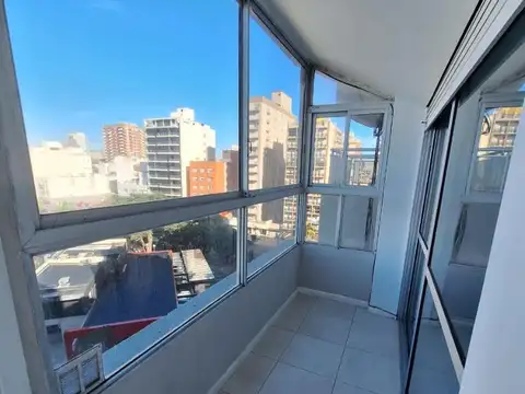ALQUILER DEPARTAMENTO DOS AMBIENTES FRENTE AL MAR
