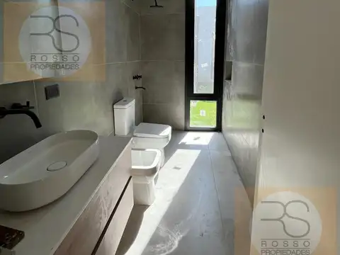 Casa en Venta al Noroeste