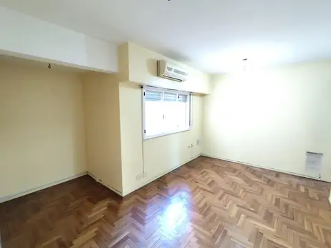 Departamento en Alquiler en Flores, $ 680.000