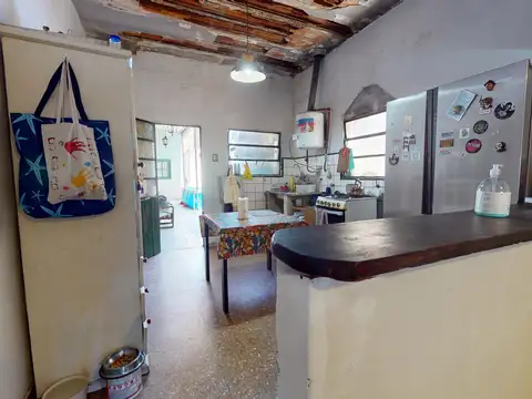 Casa 5 ambientes con 1 baño