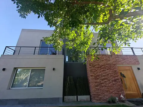 Casa en Venta de 5 dormitorios