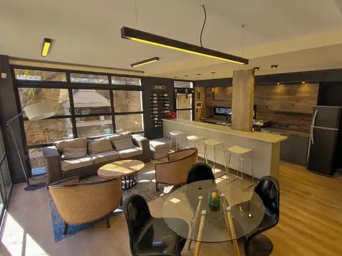 Casa 5 ambientes con 3 baños