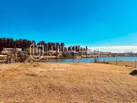 Terreno en Venta de 1046,0 m2