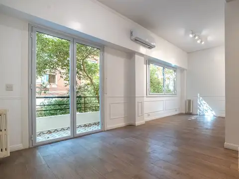 VENTA DEPTO 4 AMBIENTES, EN CORAZON DE RECOLETA