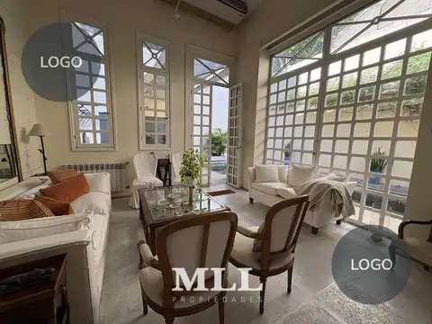 Gorriti al 5600. Casa con patio, pileta, terraza y parrilla!