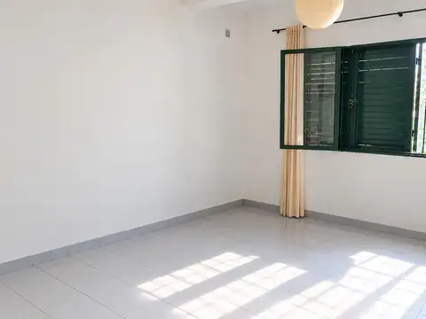 Departamento en Venta en Barrio Juan Pablo II, USD 45.000