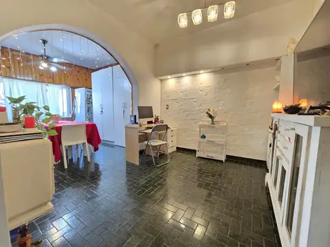 Depto Tipo Casa en Venta en San Telmo, USD 160.000