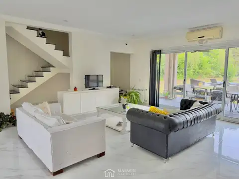Casa en Venta en Coronel Brandsen, USD 340.000