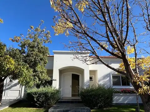 Casa en Venta en Godoy Cruz, Mendoza