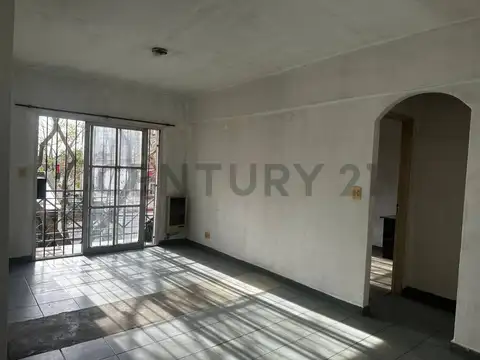 avenida del libertador 400, Piso 2