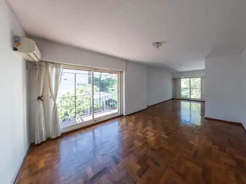 Arcos 2400, Piso 3