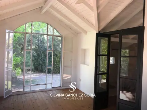 ALQUILER ANUAL CASA 3 AMBIENTES EN LA MESTIZA, LOS CARDALES