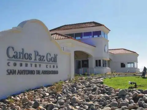 Lote en venta en Carlos Paz Golf Country Club en San Antonio de Arredondo. (L85)