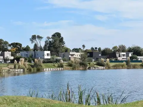 Terreno en Venta en San Matias, USD 189.000