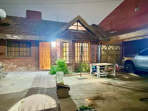 VENTA CASA 4 AMBIENTES JOSE C. PAZ