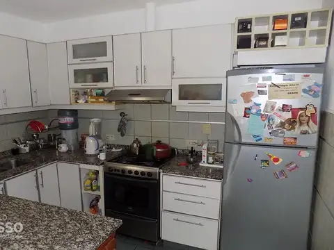 Avenida Gobernador Valentín Vergara 2500