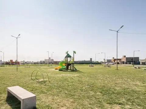 Terreno en Venta en Funes Norte, USD 50.000
