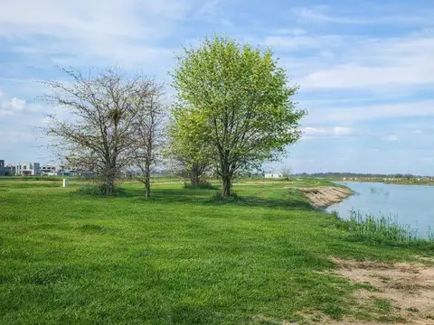Ruta 58, Km 16, en la zona de Canning/San Vicente, Provincia de Buenos Aires
