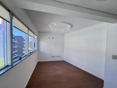 Montevideo 2420 - Piso 5