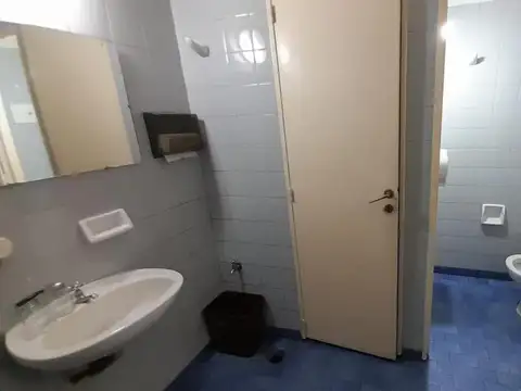 Venta. Permuta. Oficina/Consultorio/Depósito.