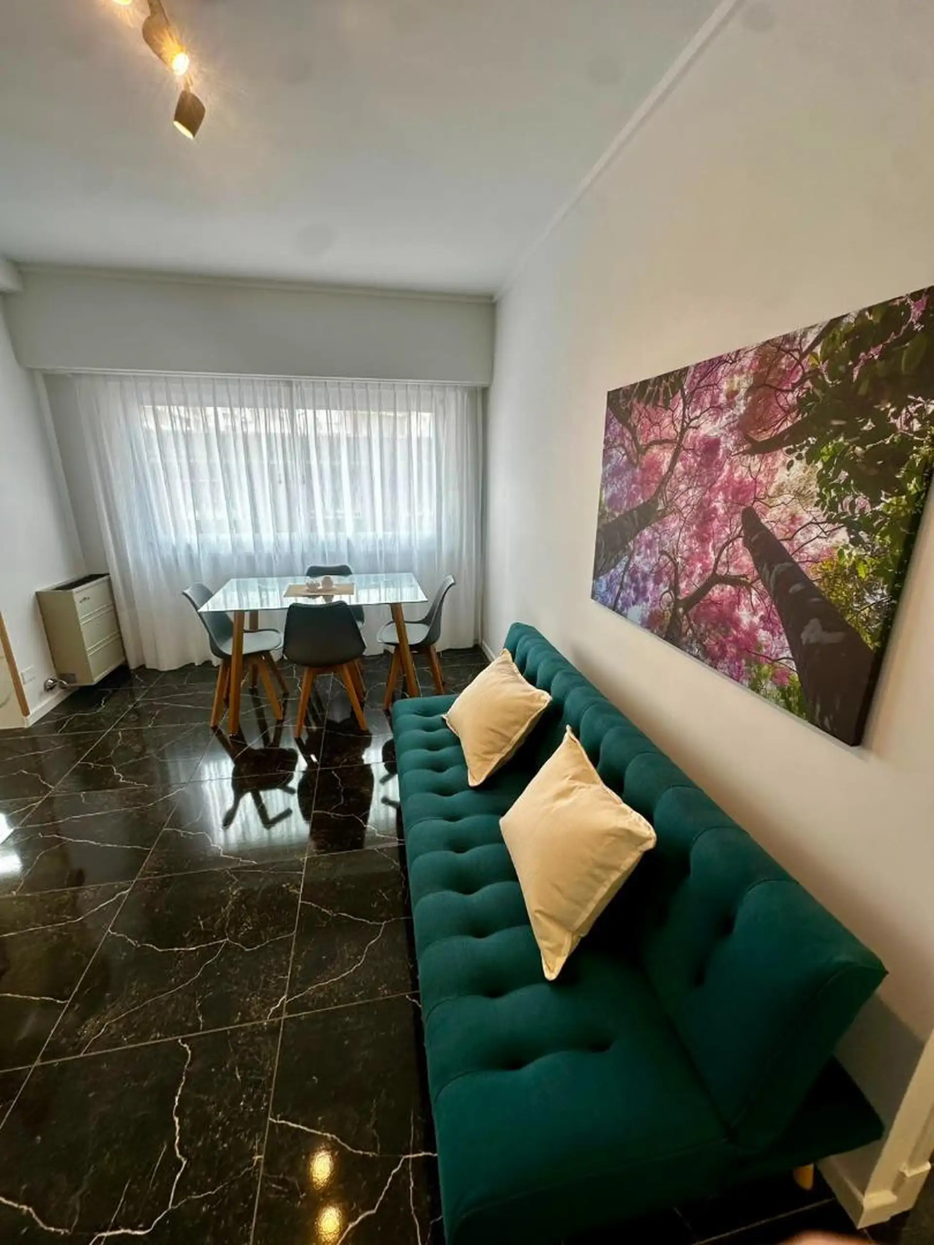 Departamento 3 amb con dependencia en venta